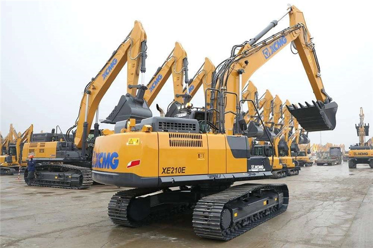 XCMG Excavator Digger 20 Tons Crawler Excavators XE210E Meets North America EPA Tier 4F Emissions