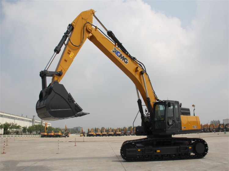 XCMG Brand New Wheel Excavator 21 Ton Construction Equipments XE210WA Price