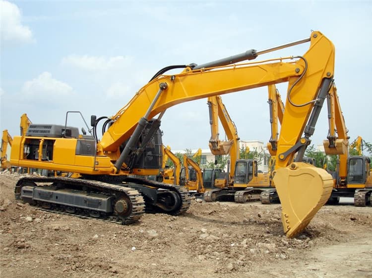 XCMG 25 ton Chinese Cheap Hydraulic Crawler Excavator Machine with Excavator Attachments XE245DK