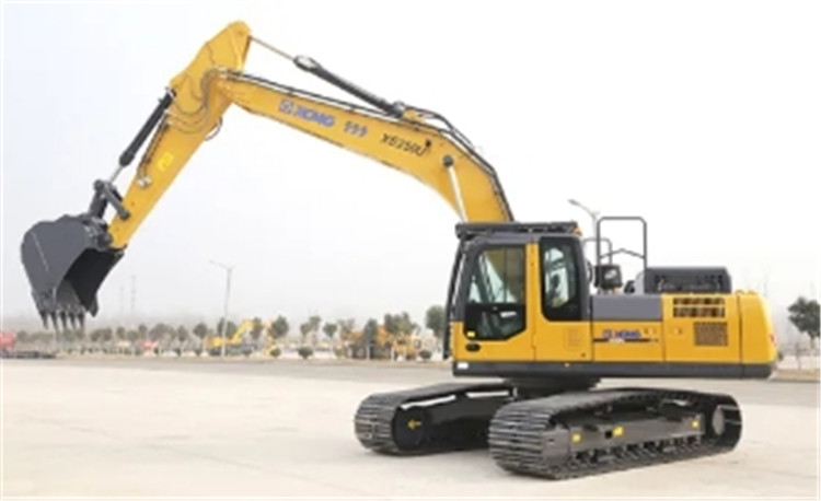 XCMG 25 Ton Cheap Excavators China Crawler Excavator XE250U With Hydraulic Hammer For Sale