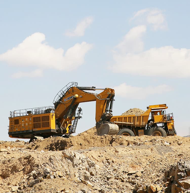 XCMG 300 Ton Excavator Machinery XE3000 China Big Heavy Coal Mining Excavation with 15m3 Bucket
