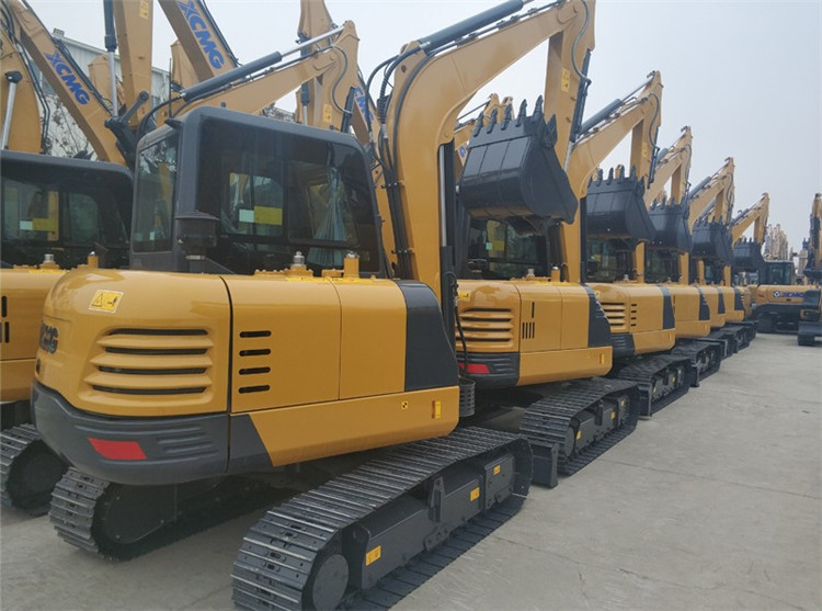 XCMG 38 Ton Large Crawler Excavator XE380DK Hydraulic Excavators 2.1M3 Bucket For Mining