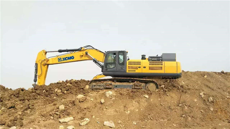 XCMG 50t Mining Excavator XE500HB Chinese Excavating Machinery With Hydraulic Hammer Breaker Price