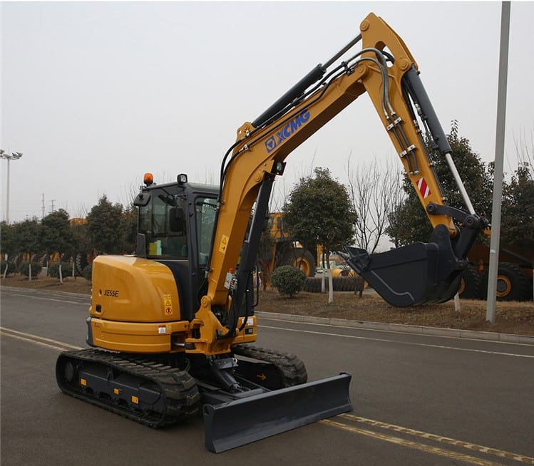 XCMG Official 5 Ton Mini Excavators XE55E China New Small Crawler Excavator With CE For Sale