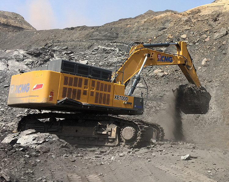 XCMG 70 Ton Large Crawler Mine Excavator Machine XE700D Price