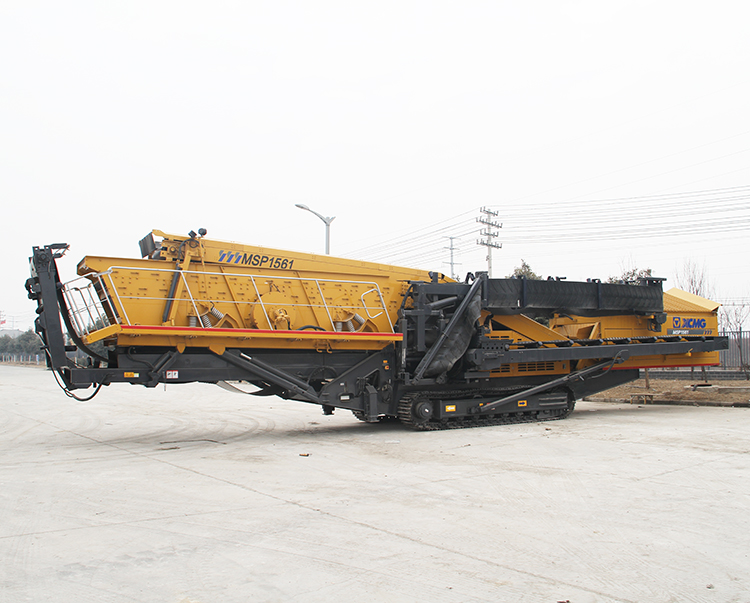 XCMG Mobile Jaw Crusher132 HP Plant Screening XFY1561 For Sale