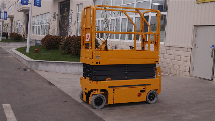 XCMG electric small 8m scissor lift platform XG0807DC price