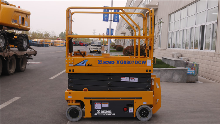 XCMG official manufacturer 8m mini china electric drive scissor lift XG0807DCW machine price