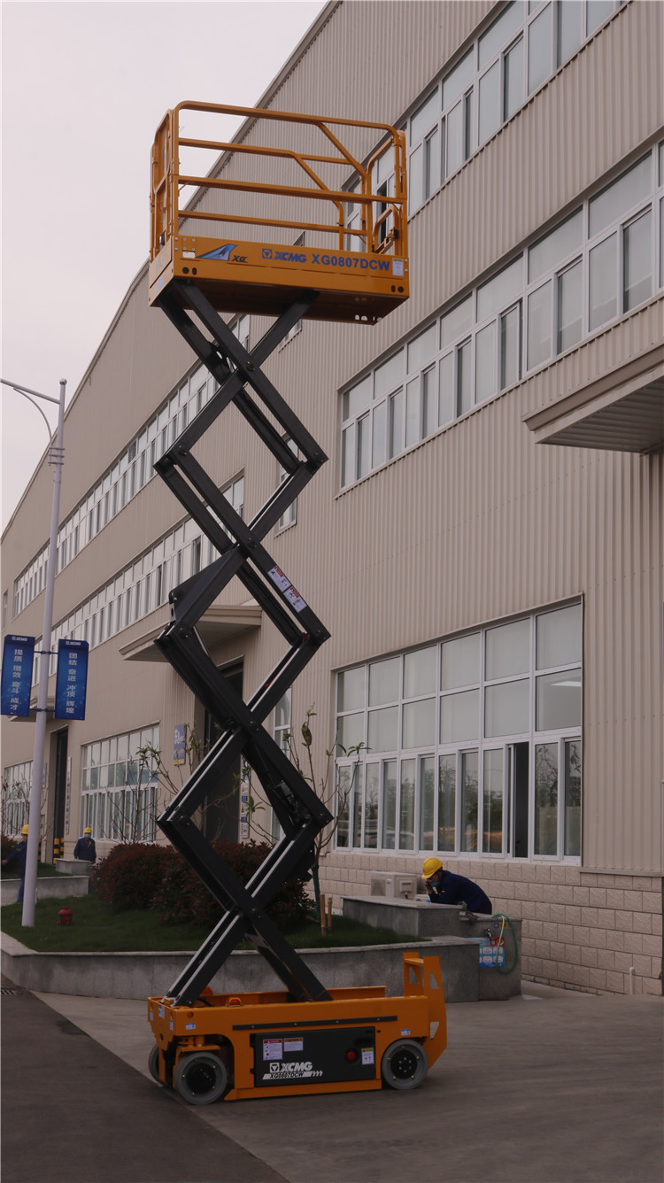 XCMG official manufacturer 8m mini china electric drive scissor lift XG0807DCW machine price