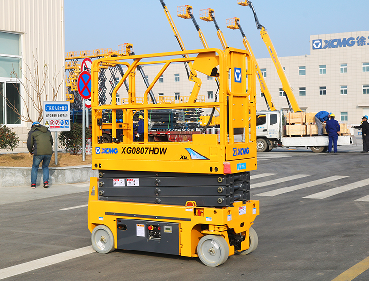 XCMG factory 8m mini self propelled hydraulic scissor lift XG0807HDW