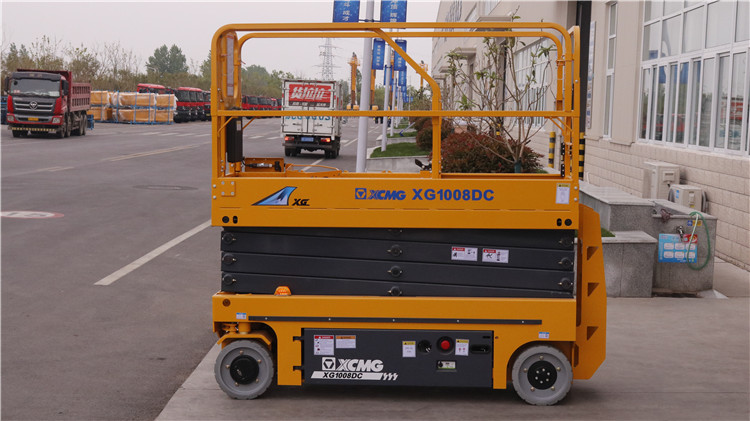 XCMG 10m electric drive scissor lift work platform XG1008DC hydraulic lift price