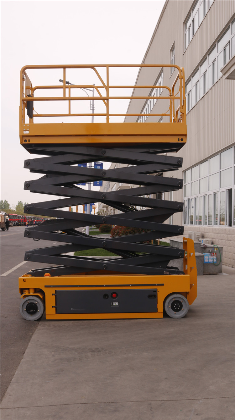 XCMG 10m electric towable scissor aerial working platform manlift