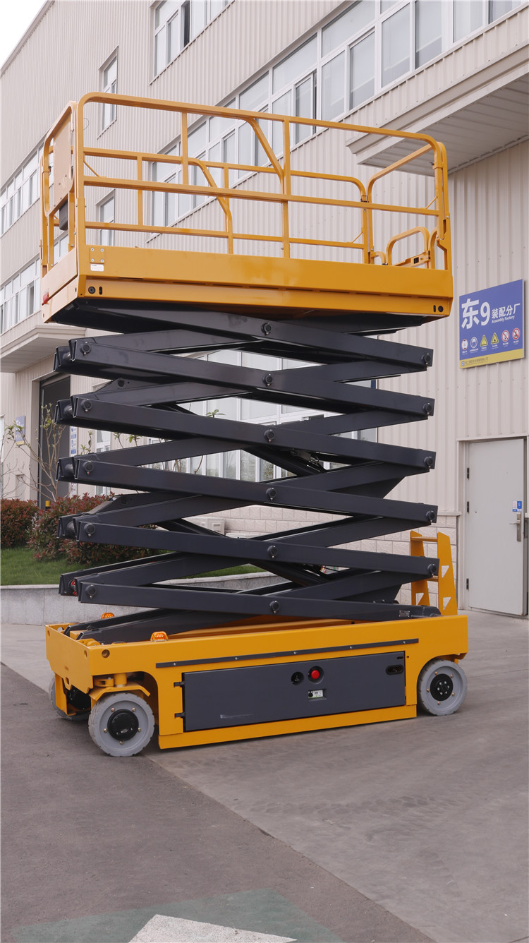 XCMG official 10m mobile electric drive scissor lift XG1012DC machine equipment price for sale