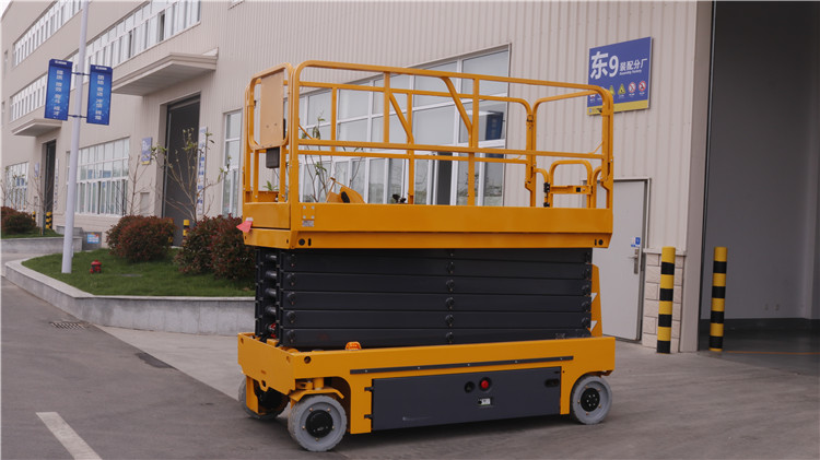 XCMG manufacturer 16m electric scissor lift platform XG1612DC price