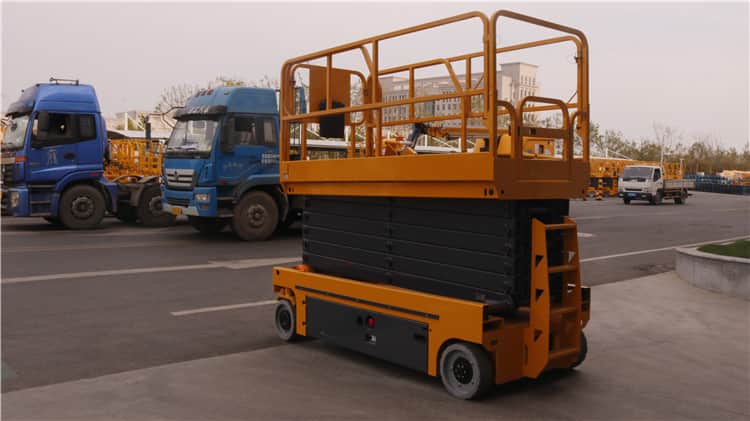 XCMG official manufacturer 16m china electric scissor lift equipment XG1612DC factory price for sale