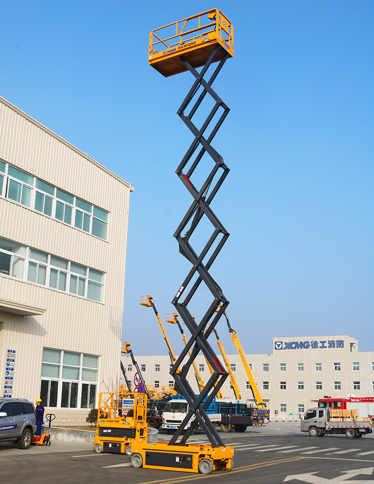 XCMG 16m self propelled hydraulic scissor lift XG1612HD