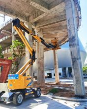 XCMG official 16m mobile electric articulated boom lift XGA16AC self-propelled aerial work platform