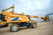 XCMG official manufacturer 26m hydraulic aerial work platform XGA26 articulated boom lift price