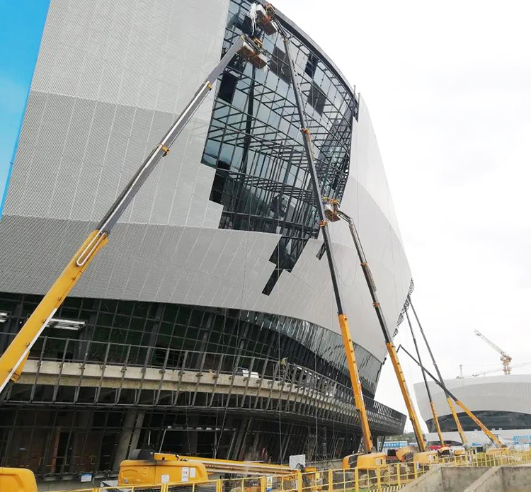 XCMG official 58m height mobile self-propelled telescopic boom lift XGS58 China man lift for sale