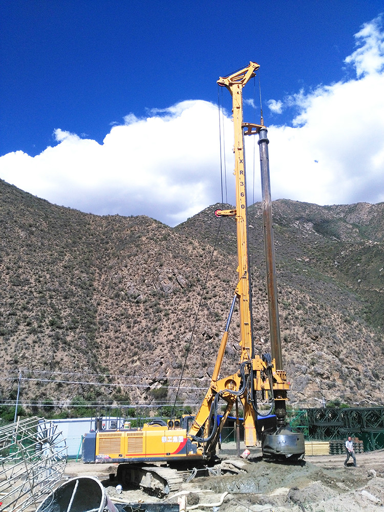 XCMG Official 92 Meter Crawler Rotary Drilling Rig XR360 China Drilling Rig Machine for Sale