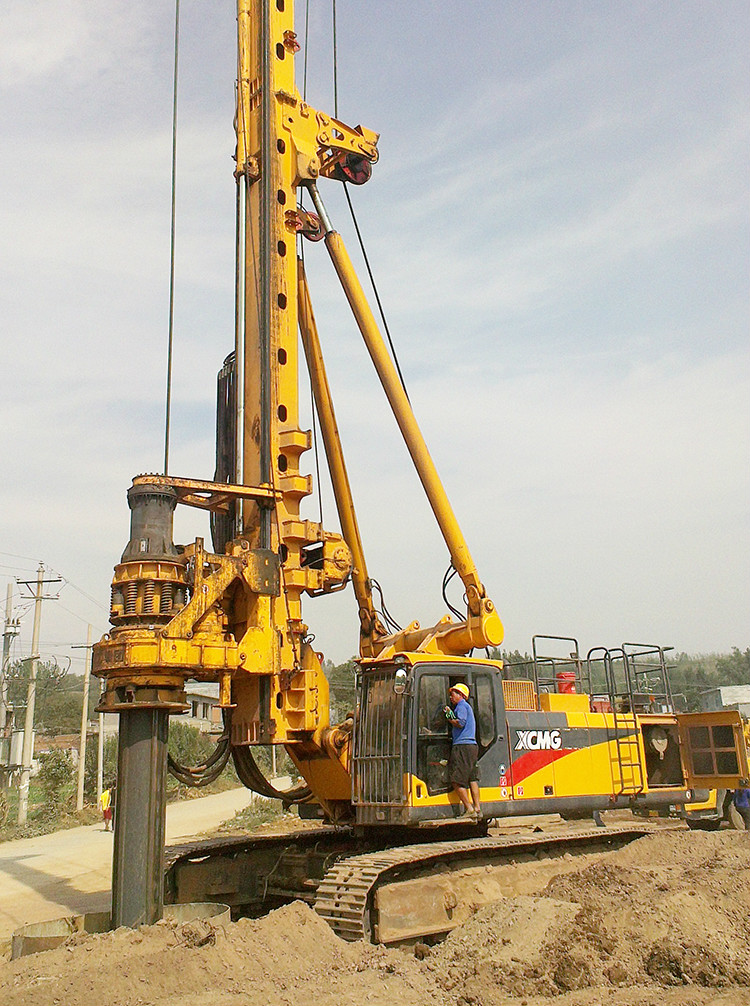 XCMG Official 92 Meter Crawler Rotary Drilling Rig XR360 China Drilling Rig Machine for Sale