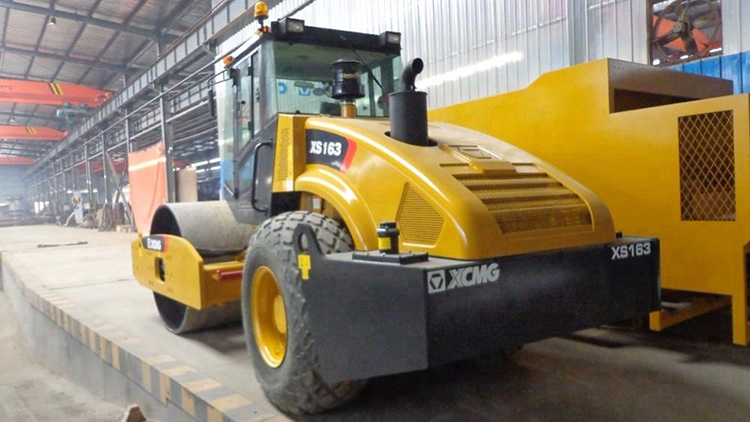 XCMG Official XS163 16 Ton Single Drum Vibratory Road Roller with Low Price