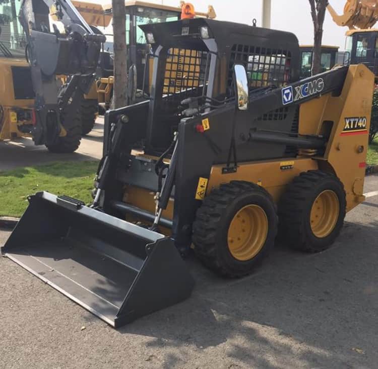 XCMG XT740 China 1 ton Mini Skid-Steer Loader For Sale