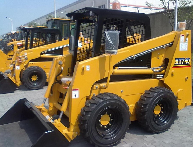 XCMG XT740 China 1 ton Mini Skid-Steer Loader For Sale