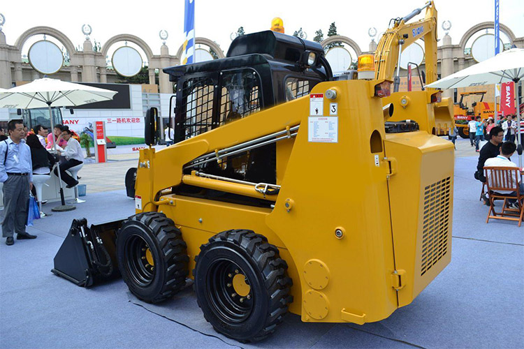 XCMG XT750 Chinese new multifunction skid steer loader