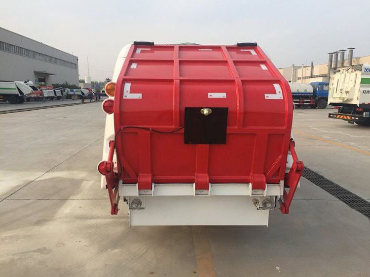 XCMG Official manufacturer 3ton 6m3 small compressed garbage compactor truck XZJ5070ZYSQ5 for sale