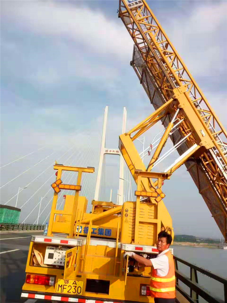 XCMG Official 18m Folding boom Bridge Inspection Truck XZJ5317JQJD5 bridge inspection vehicle Price