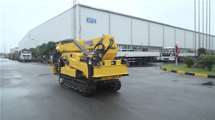 XCMG construction spider crane ZQS125-5 small spider lift truck crane for sale