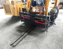 XCMG official Skid Steer Loader attachment 0411 Series quick attach pallet forks