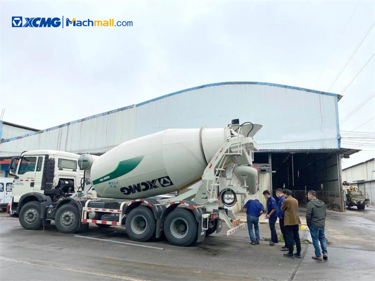 China 10 Cubic XCMG Concrete Truck for sale