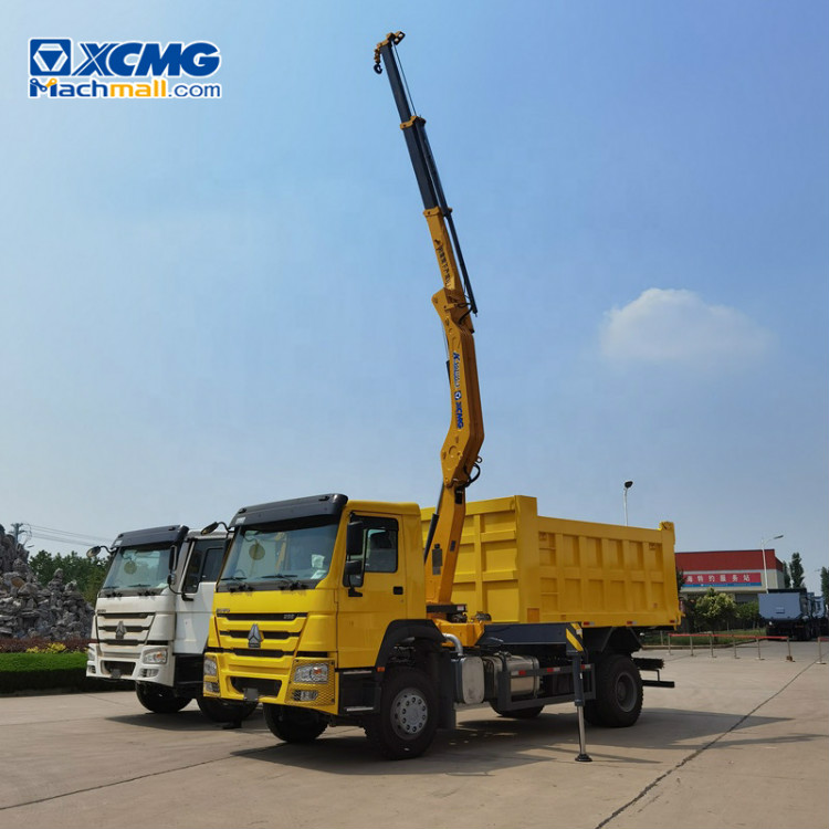 China 8 - 10 ton HOWO Mounted Crane for sale