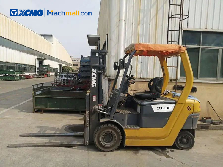 3 ton XCMG small lithium forklift XCB-L30 for sale