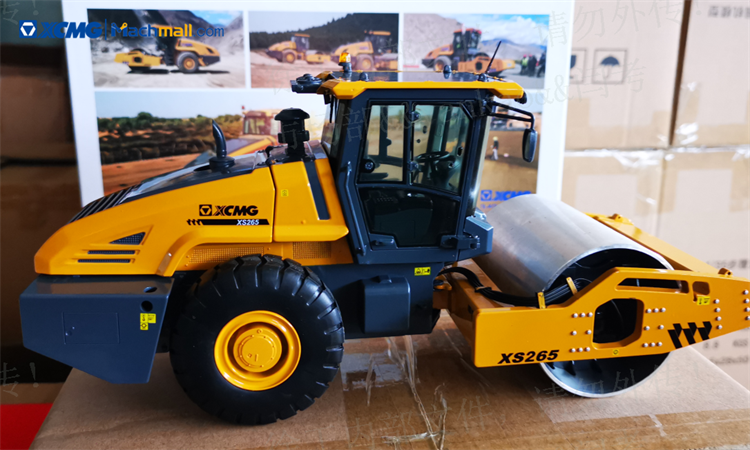 XCMG Road Roller XS190A Model  (1:35)