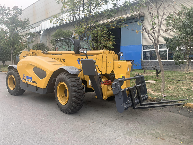 XCMG Manufacturer XC6-3007K 3 ton 7m Small Telehandler for sale