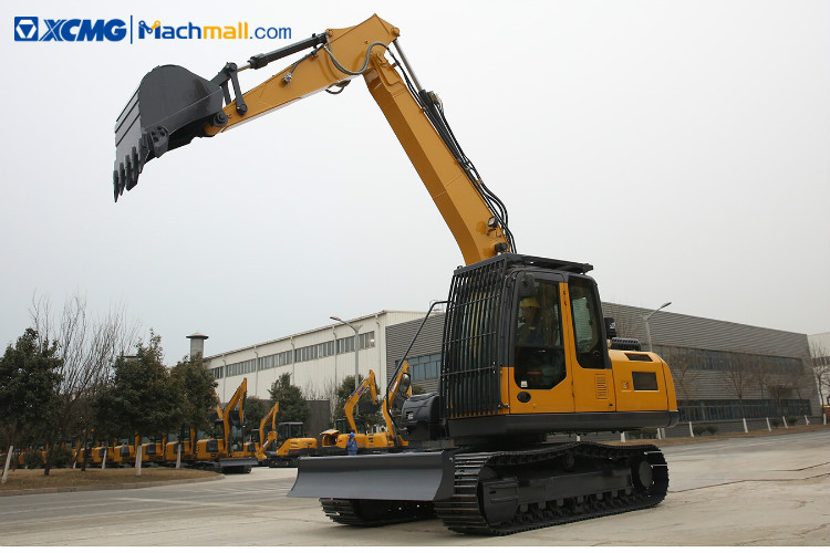 XCMG XE150E Chinese crawler excavator 15 ton with multi-functional working tools price