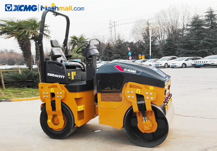 XCMG 4 ton light vibratory road roller XMR403VT price