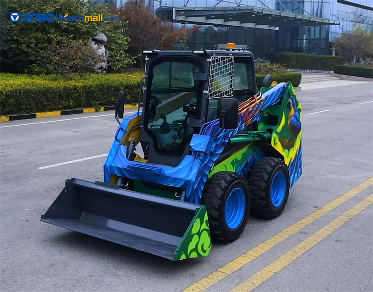 XCMG Skid Steer Loader with Customized Chinese style Paint price