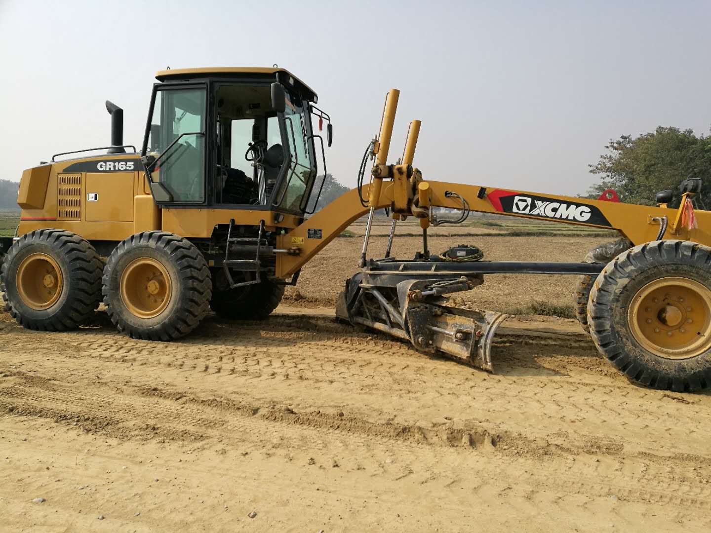 XCMG factory 170HP road graders GR165 with pdf for philippines