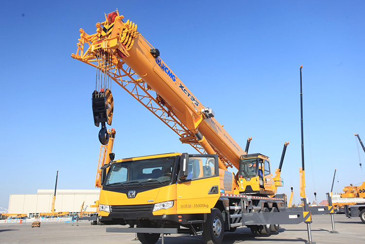 XCMG official 35ton mobile truck cranes XCT35 for sale