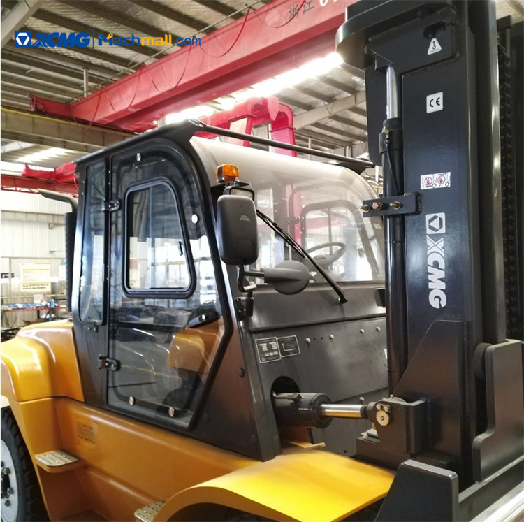 XCMG factory new diesel forklift 8 Ton FD80T for sale