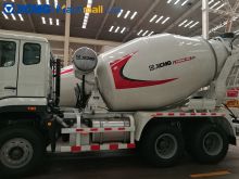 Concrete mixer diesel XCMG 6m3 truck mixer G06K price