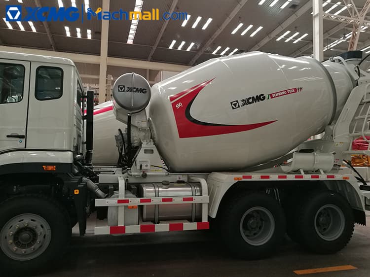 Concrete mixer diesel XCMG 6m3 truck mixer G06K price