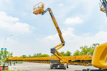 XCMG 20m Crank Mobile Articulated Towable Trailer Lift Platform XGA20AC For Sale