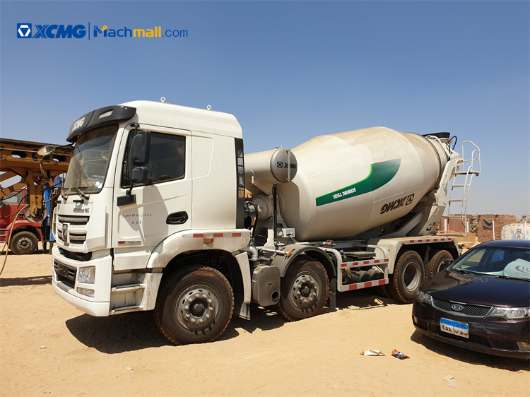 China 10 Cubic XCMG Concrete Truck for sale