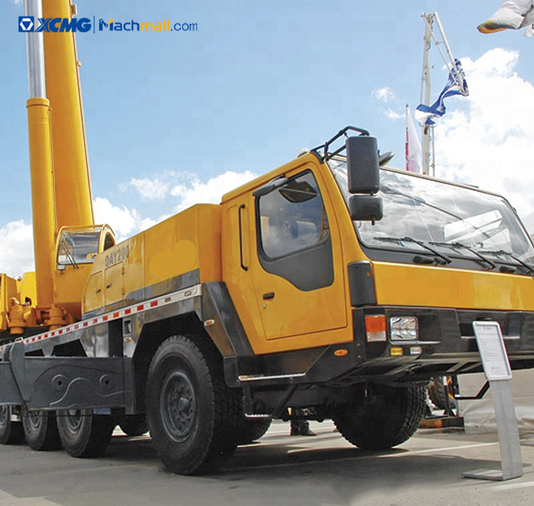 200 ton QAY200 XCMG all terrain crane for sale