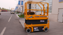 XCMG XG0807DCW 8m 230kg Mobile Scissor Lift Electric For Sale